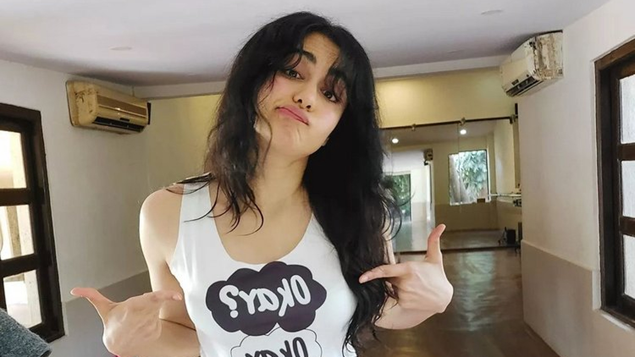 Adah Sharma | ఆదాశ‌ర్మ ఫేవ‌రేట్ ఫుడ్ ఏంటో తెలుసా !!