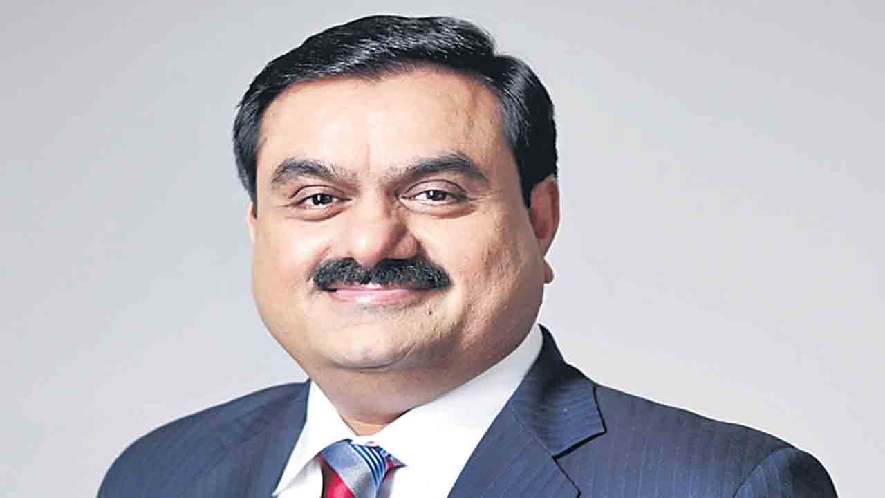 టెలికాం రంగంపై అదానీ కన్ను!