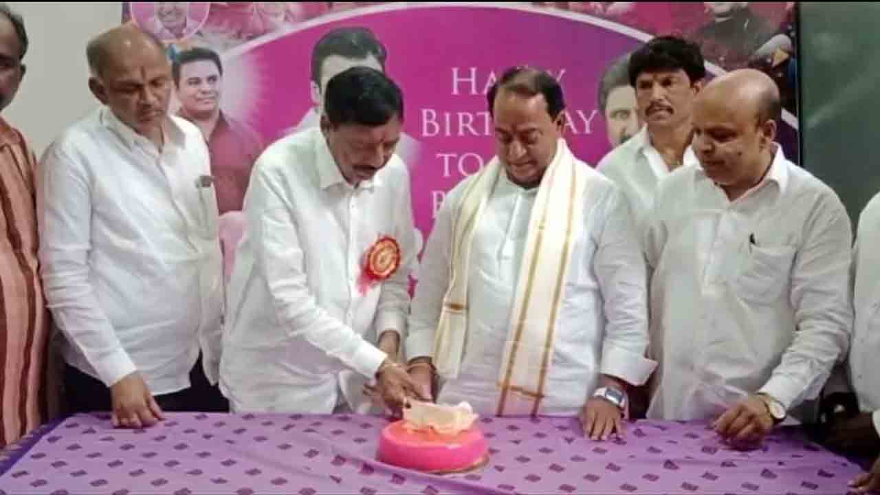 కేటీఆర్కు జన్మదిన శుభాకాంక్షలు తెలిపిన మంత్రి ఇంద్రకరణ్ రెడ్డి