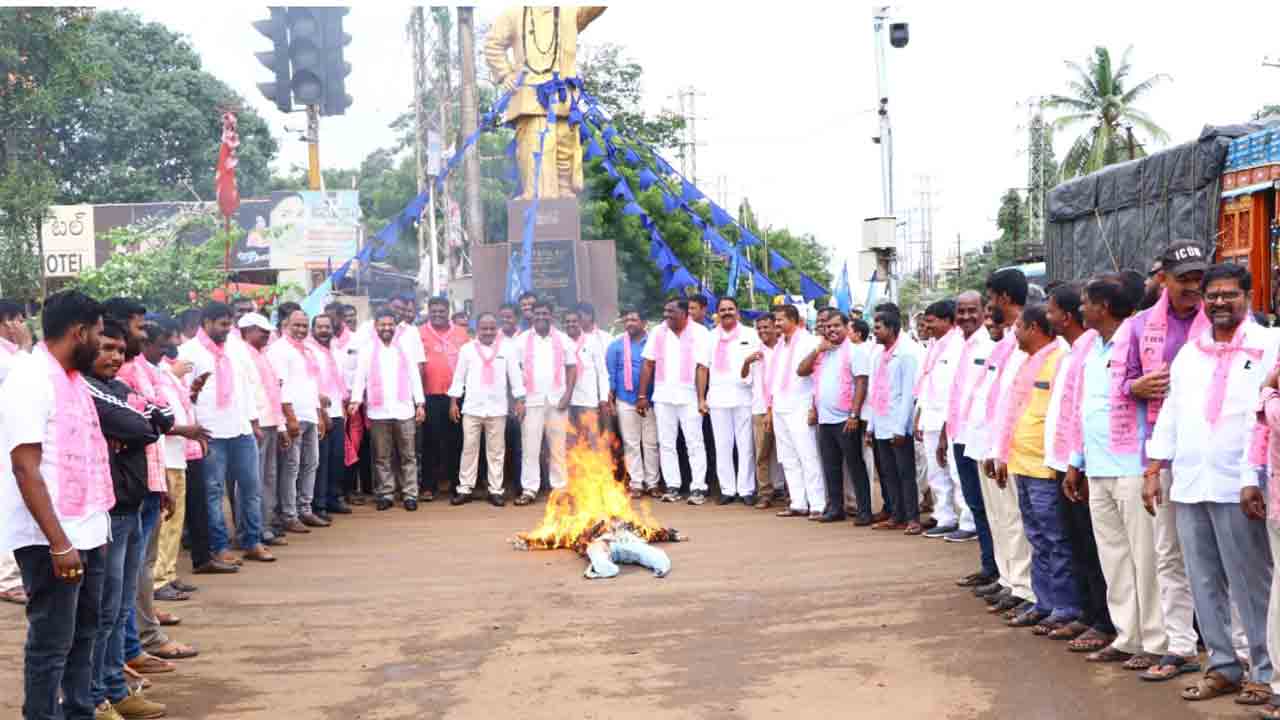 పాల ఉత్పత్తులపై జీఎస్టీ పెంచడం దుర్మార్గం : ఎమ్మెల్యే ఆనంద్‌