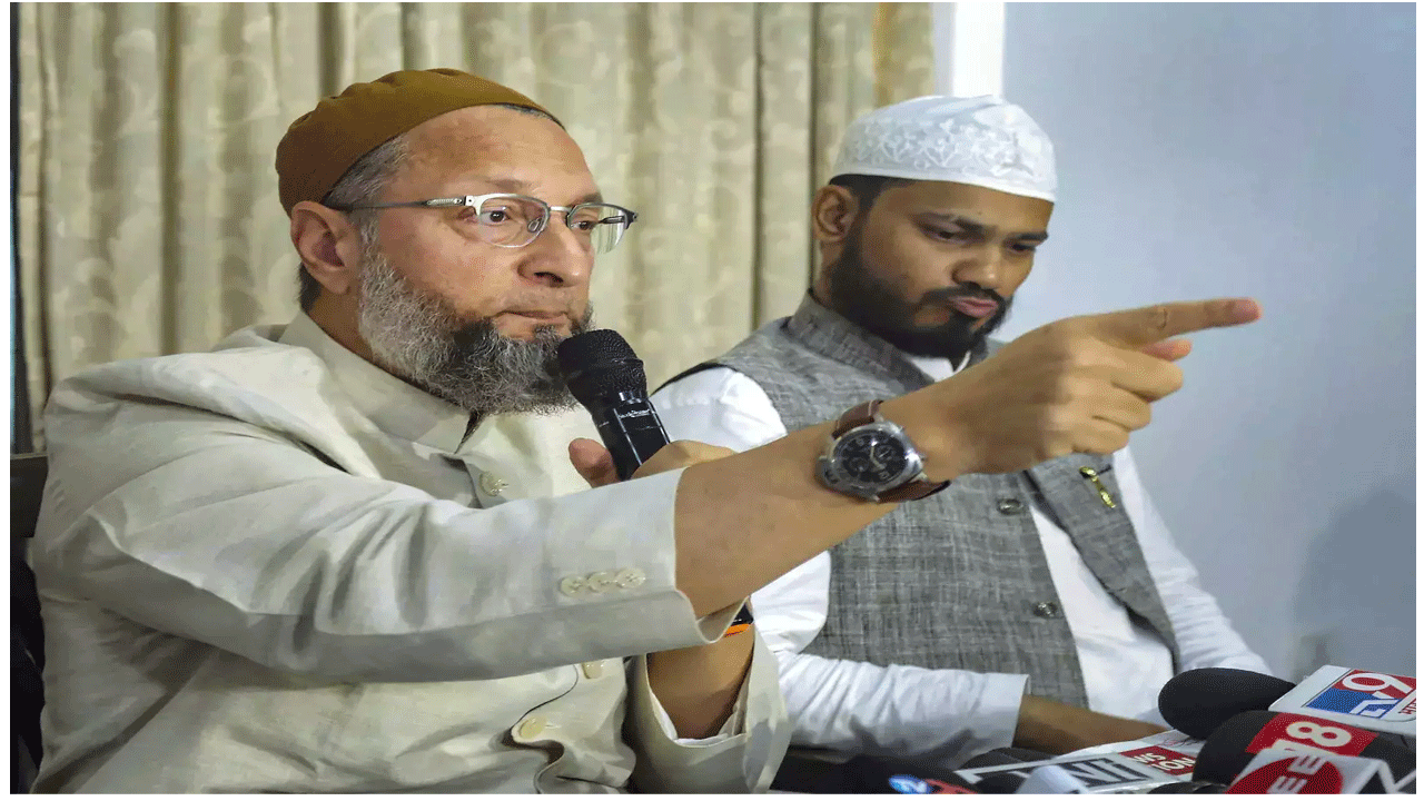 కేంద్రాన్ని నిల‌దీసిన‌ అస‌దుద్దీన్ : ప్ర‌ధాని వెనుక స్పీక‌ర్ కూర్చోవ‌డం అన్‌పార్ల‌మెంట‌రీ కాదా..!