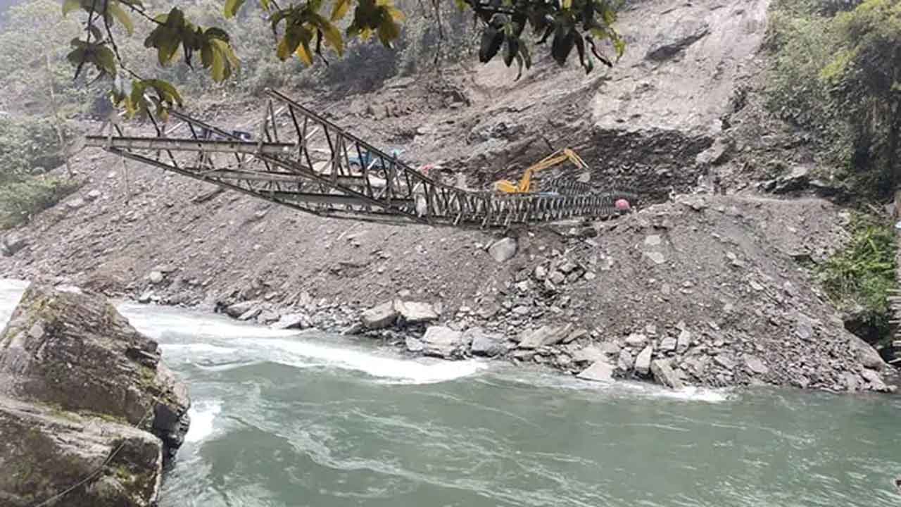 అరుణాచ‌ల్ ప్ర‌దేశ్‌లో 19 మంది కార్మికులు మిస్సింగ్‌..