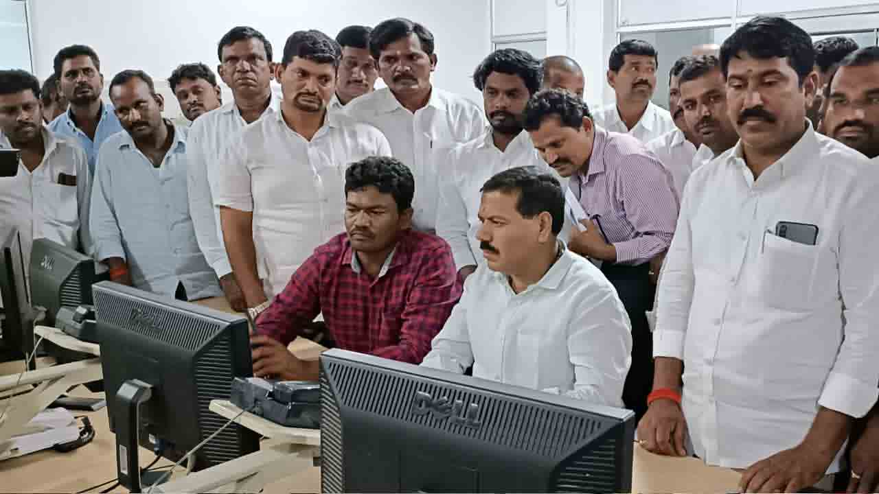 ప్రతి ఎకరాకు సాగునీరు అందించడమే ప్రభుత్వ ధ్యేయం : ఎమ్మెల్యే బీరం