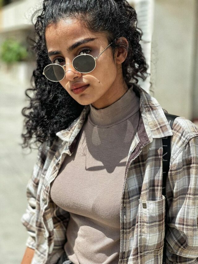 కాస్త అర్థం చేసుకోండి అనుప‌మ రిక్వెస్ట్‌