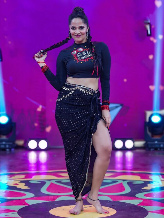 వేశ్య పాత్ర‌లో అన‌సూయ‌