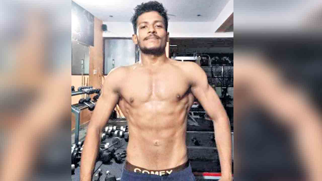 పంచ్‌లకు యువ బాక్సర్‌ మృతి