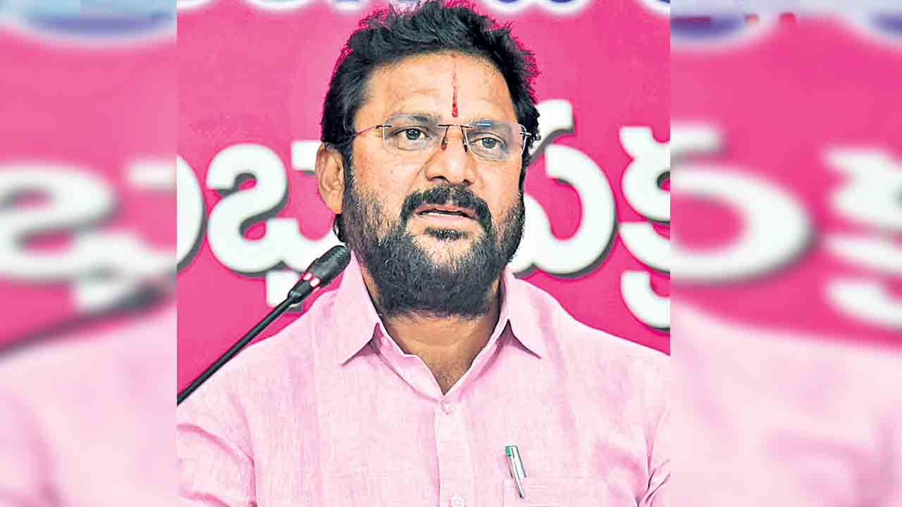 మోదీకి భద్రాద్రి వరదలు కనిపించవా?