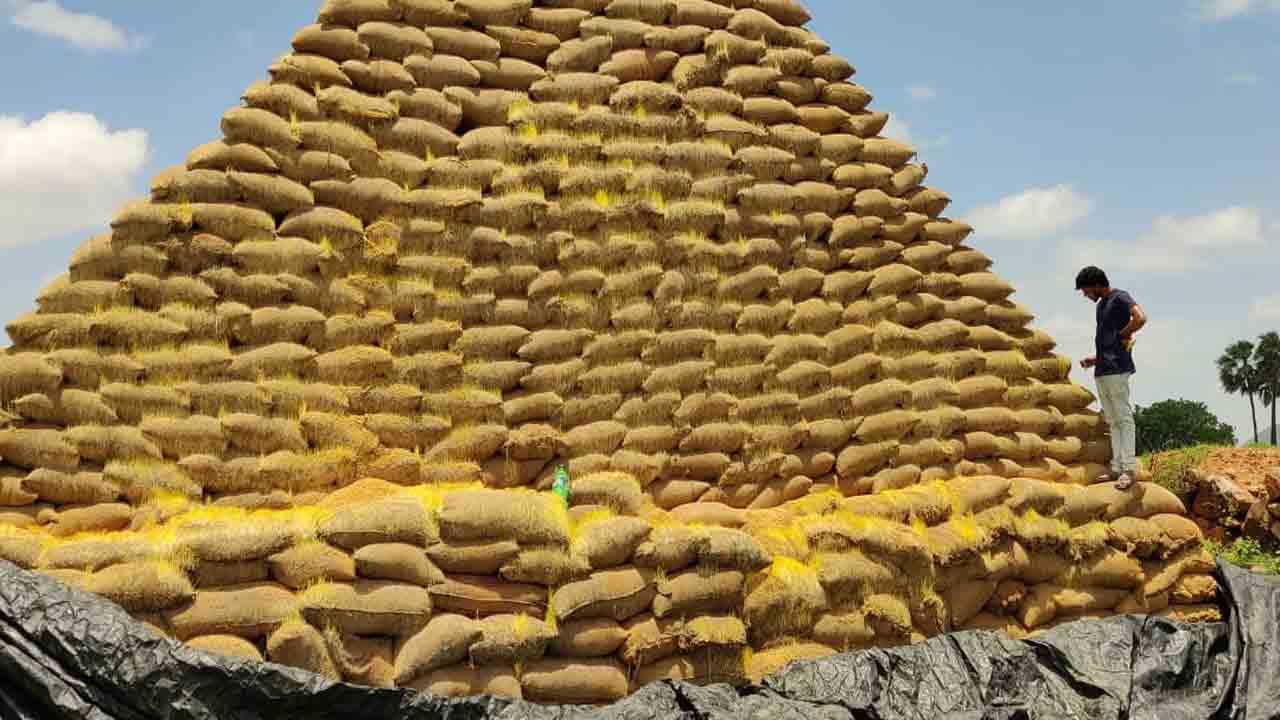 కేంద్రం తీరు.. మిల్లర్ల బేజారు..