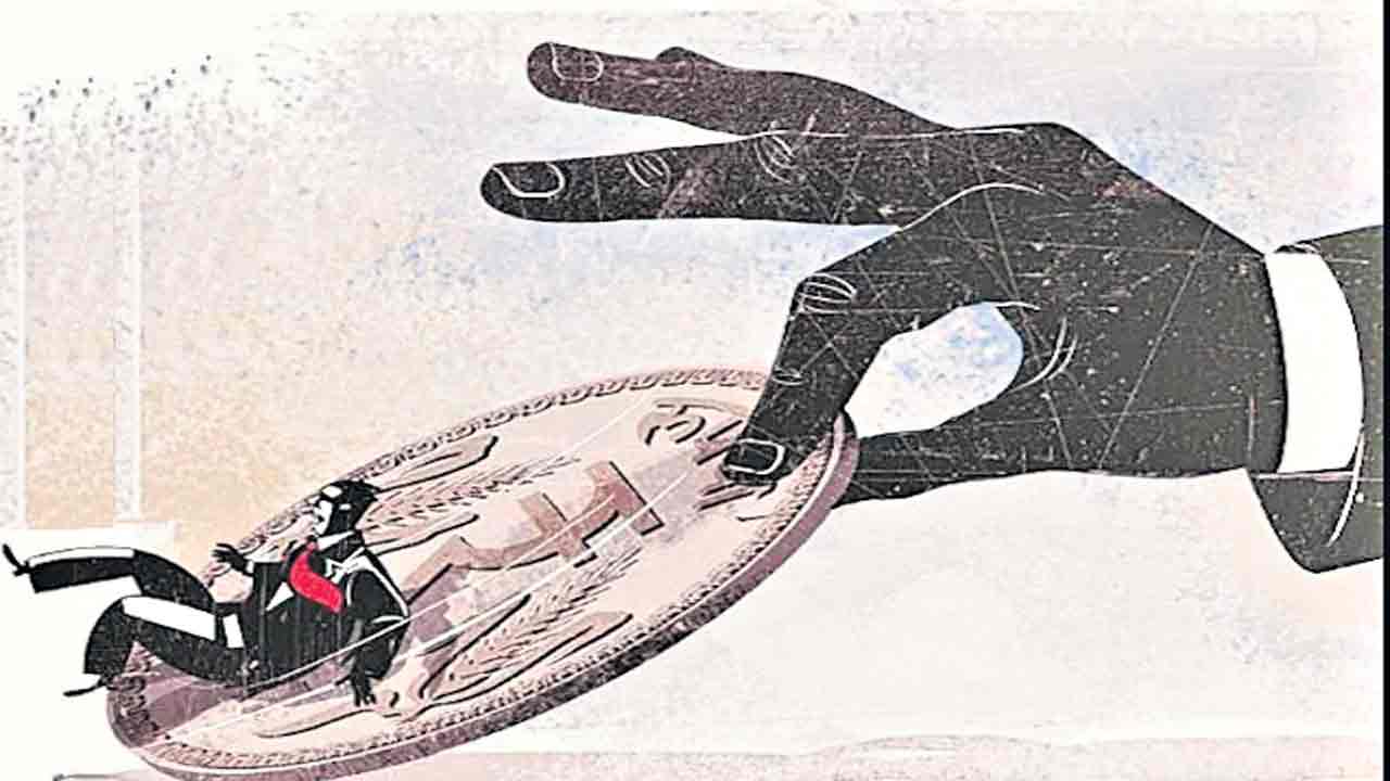 ద్రవ్యలోటు రూ.3.51 లక్షల కోట్లు