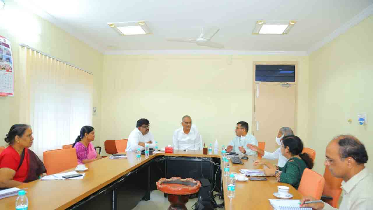 నేచర్ క్యూర్ హాస్పిటల్‌ను మరింత అభివృద్ధి చేస్తాం : మంత్రి హరీశ్‌ రావు