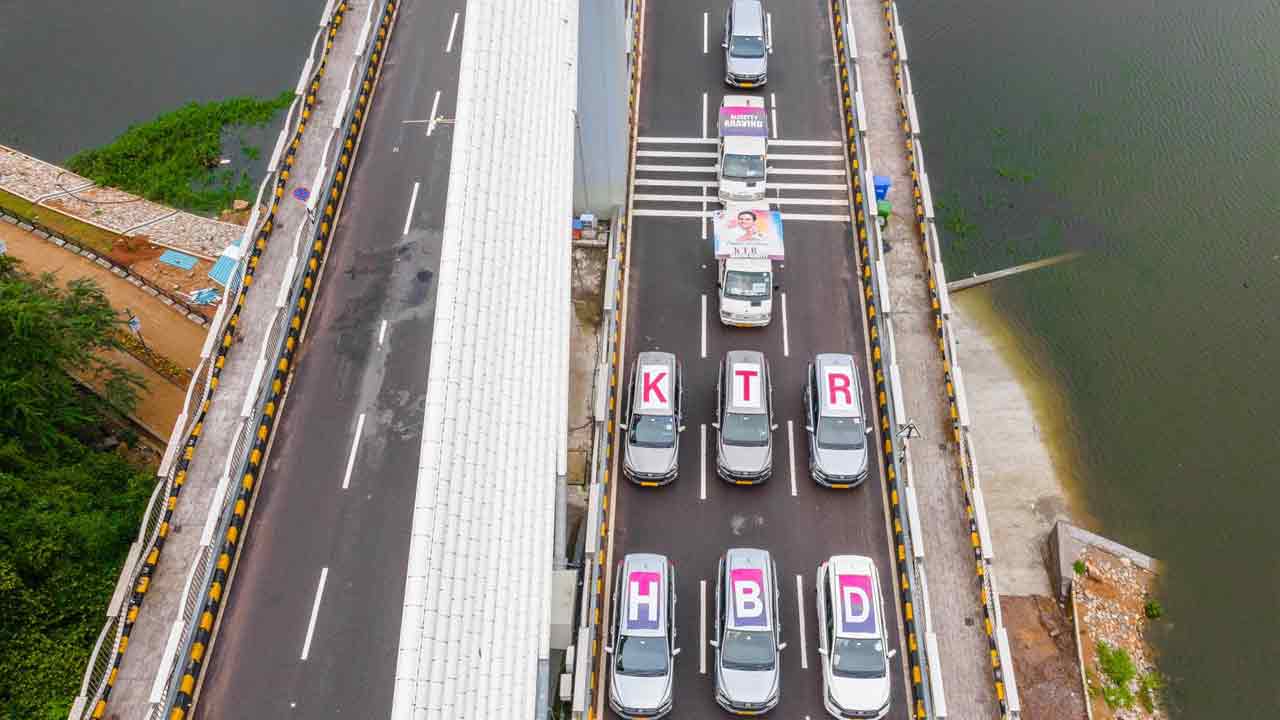 KTR Bhirthday|  కేబుల్ బ్రిడ్జిపై మంత్రి కేటీఆర్‌కు వినూత్న రీతిలో బ‌ర్త్ డే విషెస్‌