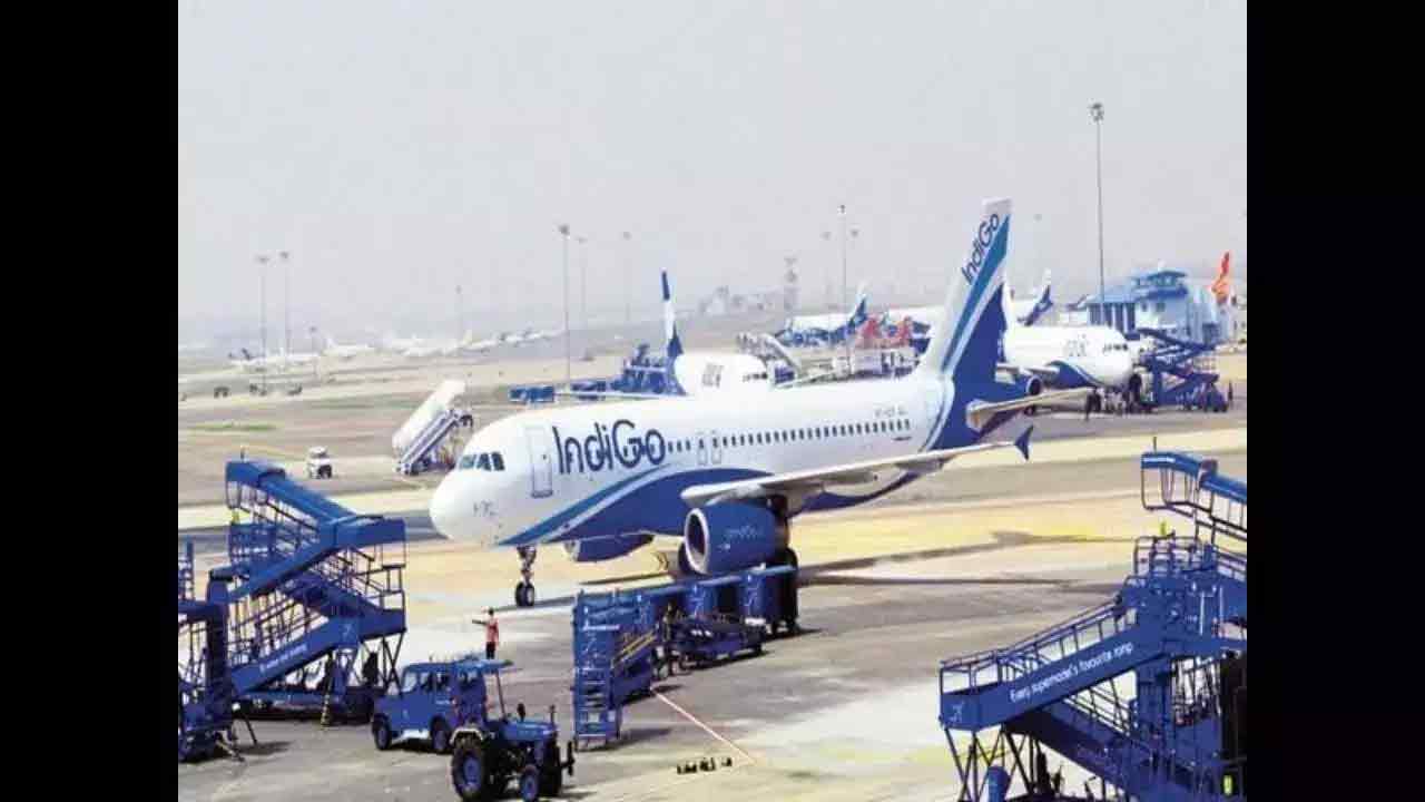 Indigo Airlines: రాయ్‌పూర్-ఇండోర్ విమానం క్యాబిన్‌లో పొగలు అవాస్త‌వం: ఇండిగో ఎయిర్‌లైన్స్‌