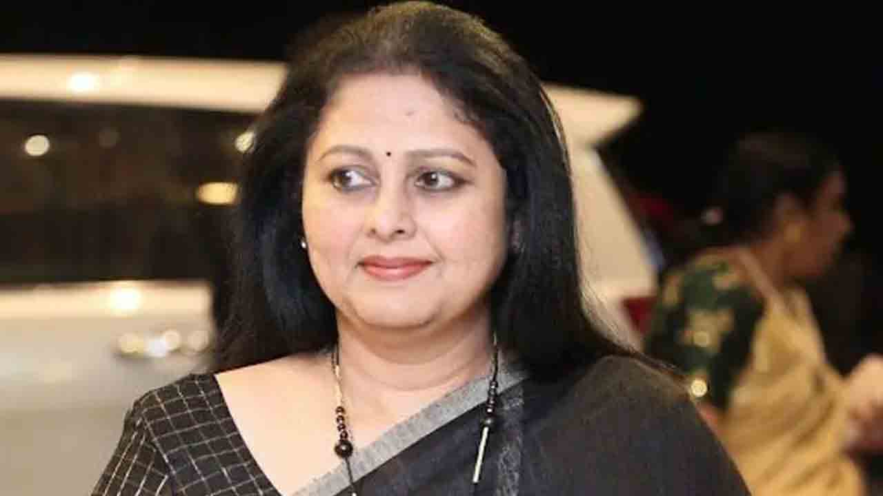 Jayasudha | సినీ ఇండ‌స్ట్రీపై సంచ‌ల‌న వ్యాఖ్య‌లు చేసిన జ‌యసుధ‌