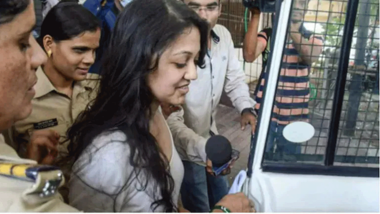 పోలీస్ క‌స్ట‌డీలో భౌతిక దాడితో పాటు వేధింపులకు గురిచేశారు : న‌టి కేతకి చితాలె