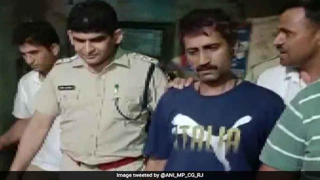 నుపుర్‌పై వ్యాఖ్య‌లు.. ఆజ్మీర్ ద‌ర్గా ఖాదిం అరెస్టు