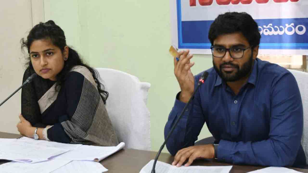 గిరి వికాసం పథకాన్ని పూర్తి స్థాయిలో అమలు చేయాలి : వరుణ్ రెడ్డి