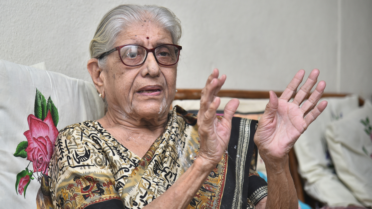 తొంభై ఏండ్ల యువరక్తం నాది అంటున్న ఈ బామ్మ ఎంతోమందికి ఇన్‌స్పిరేష‌న్‌