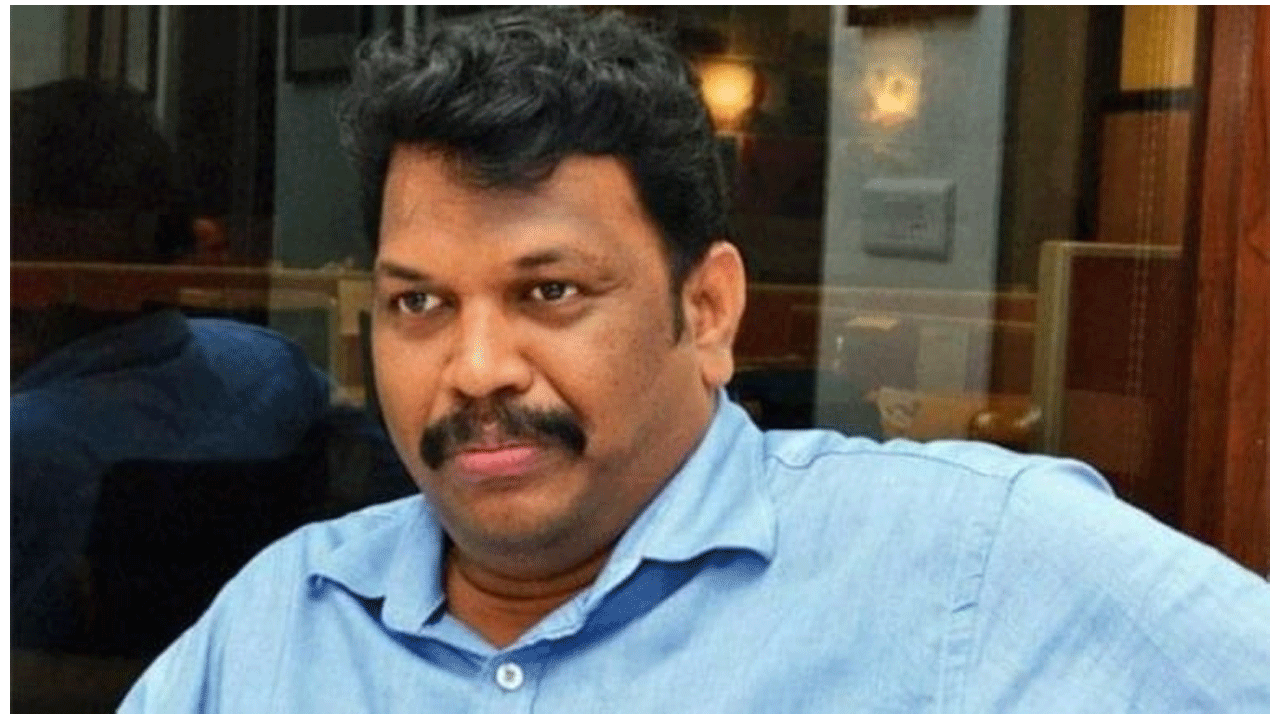 కాషాయ పార్టీపై న్యాయ‌పోరాటం సాగిస్తా : మైఖేల్ లోబో