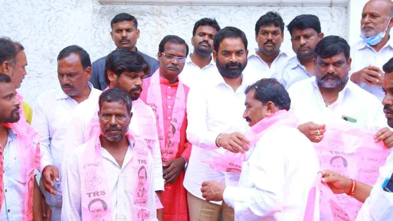టీఆర్‌ఎస్‌లో ప్రతి కార్యకర్తకు గుర్తింపు : ఎమ్మెల్సీ శంభీపూర్‌రాజు
