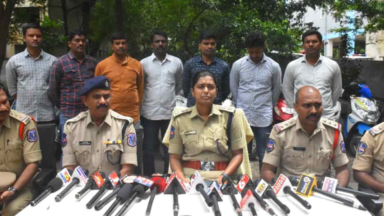 ద్విచ‌క్ర‌వాహ‌నాల దొంగ అరెస్ట్