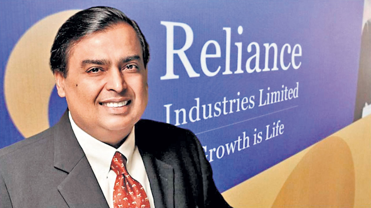 రిలయన్స్‌ లాభం 17,955 కోట్లు