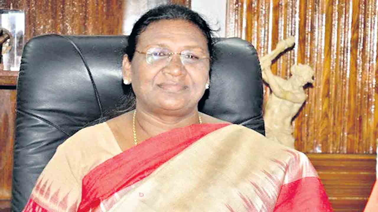 ద్రౌపది ముర్ముకు శుభాకాంక్షలు