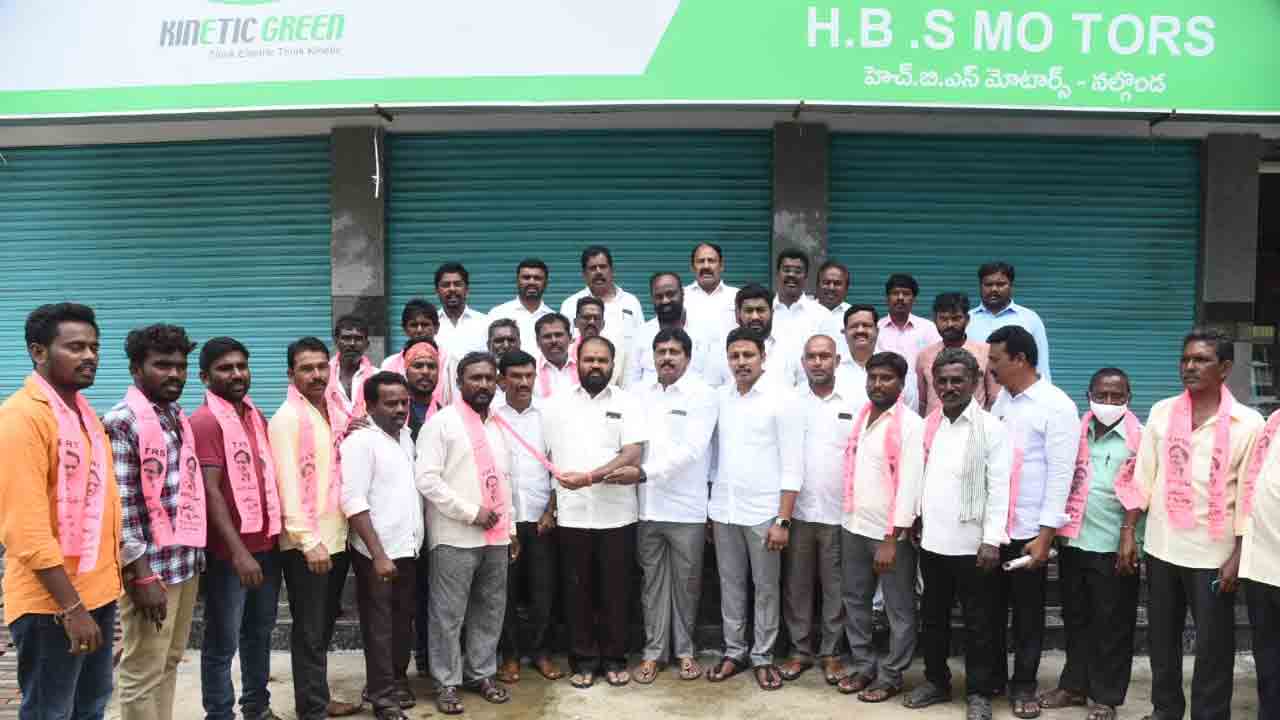 Nallagonda | కాంగ్రెస్‌ నుంచి టీఆర్ఎస్‌లో చేరికలు