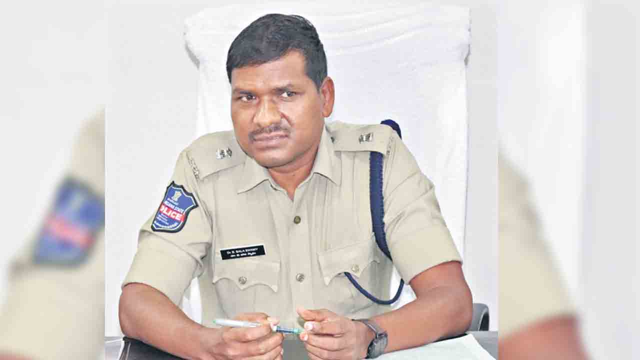 33 మంది బాలకార్మికులకు విముక్తి