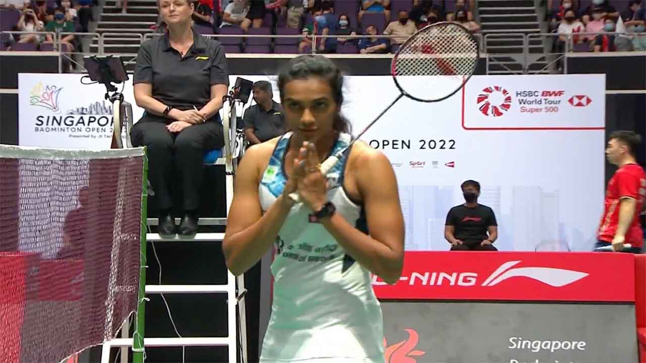 సింగ‌పూర్ ఓపెన్ ఫైన‌ల్లోకి పీవీ సింధు..