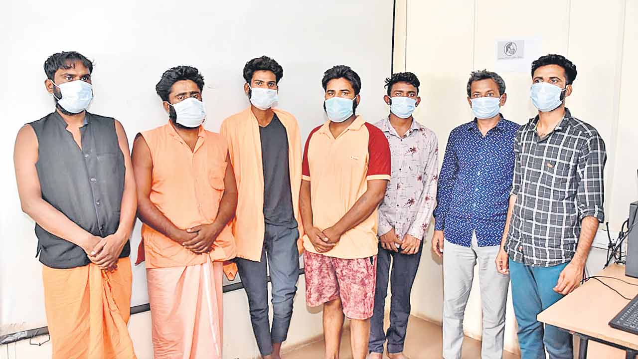 రాజస్థాన్‌ నకిలీ బాబా గ్యాంగ్‌ అరెస్టు