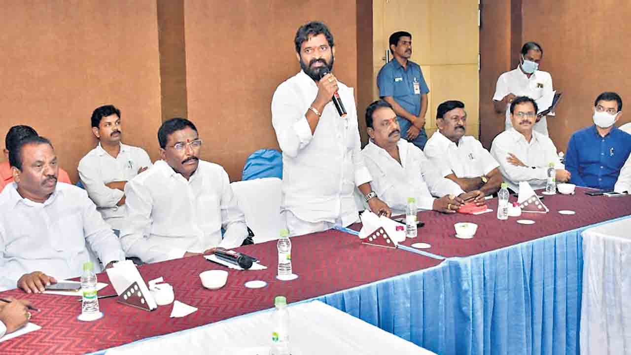 సర్వాయిపాపన్న గౌడ్‌ ట్రస్ట్‌ ఏర్పాటు