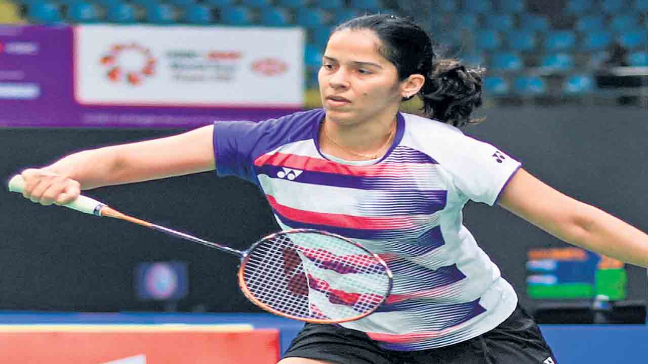 క్వార్టర్స్‌లో సైనా, సింధు