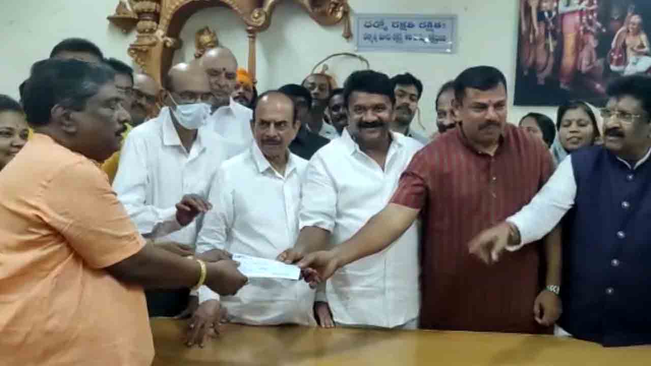 ప్రైవేట్ ఆయాలకు ఆర్థిక సాయం అందించిన ఘనత తెలంగాణ ప్రభుత్వానిదే : మంత్రి తలసాని