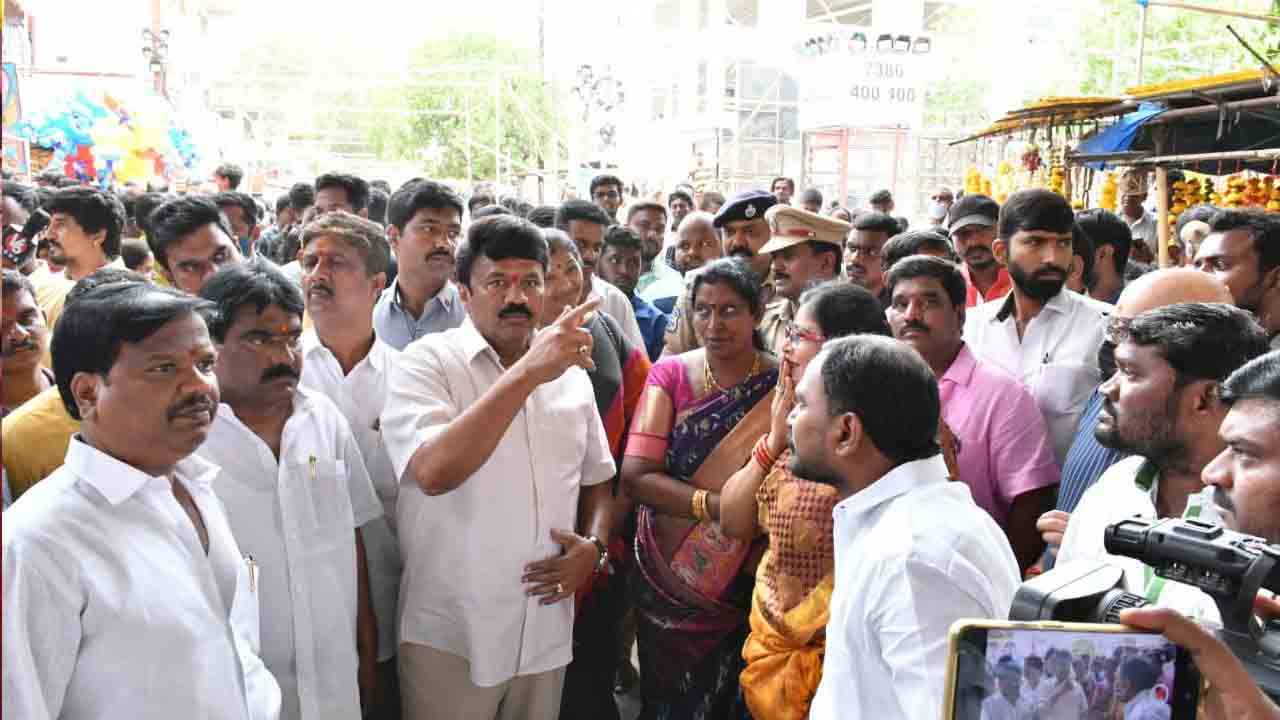 వైభవంగా ఎల్లమ్మ తల్లి కల్యాణం : మంత్రి తలసాని