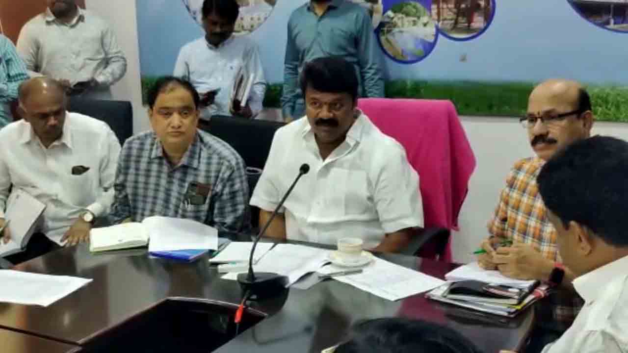 ఆషాఢ బోనాల ఉత్సవాలకు ఘనంగా ఏర్పాట్లు : మంత్రి తలసాని