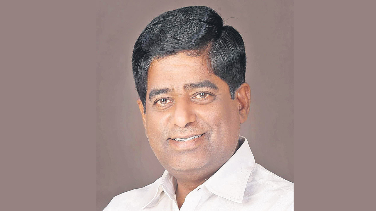 అక్కసుతోనే అబద్ధాలు