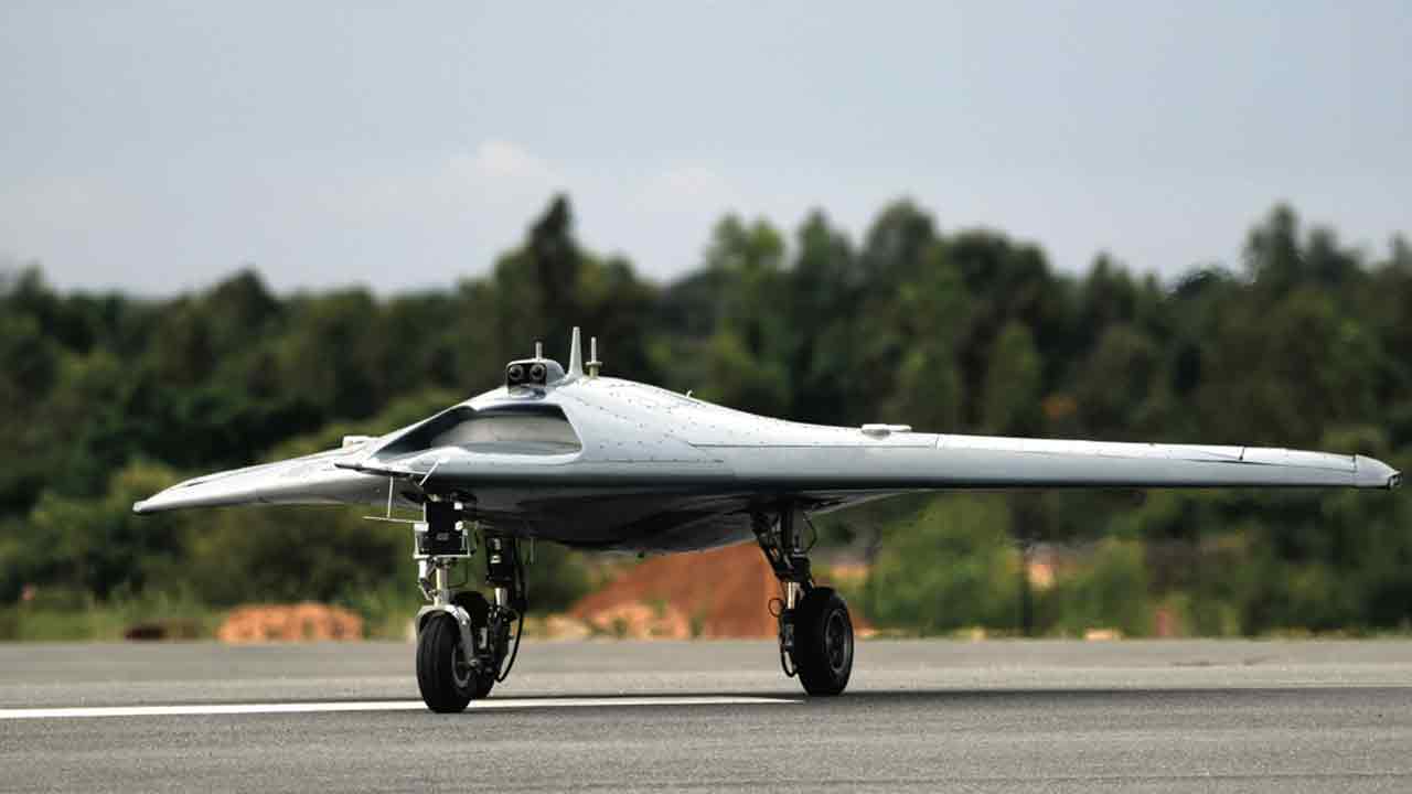 Unmanned Aerial Vehicle: డీఆర్డీవో మ‌రో  ఘ‌న‌త‌..మాన‌వ‌ర‌హిత యుద్ధ విమానం త‌యారీ