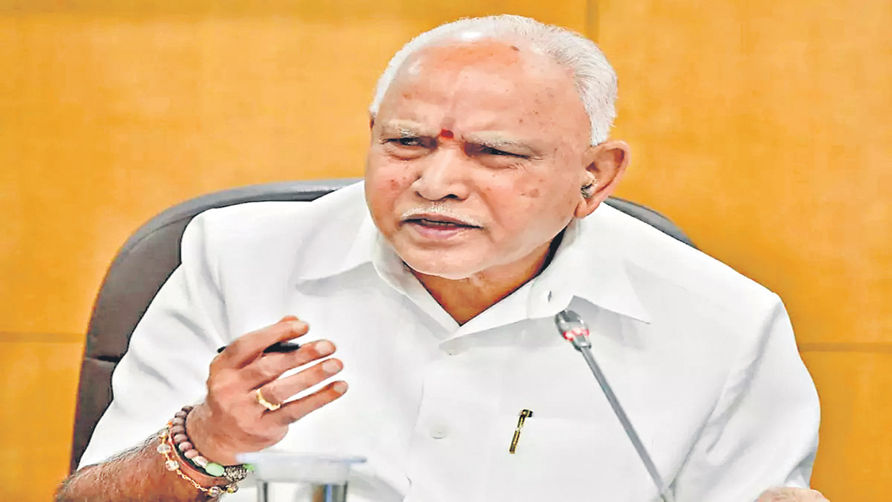 యెడియూరప్ప.. ‘పరివార్‌వాద్‌’!