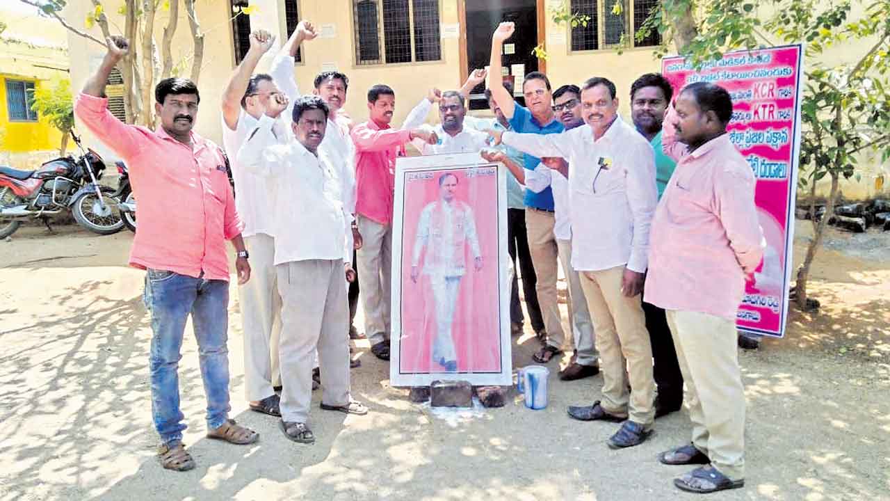 మాట నిలుపుకొన్న ముఖ్యమంత్రి