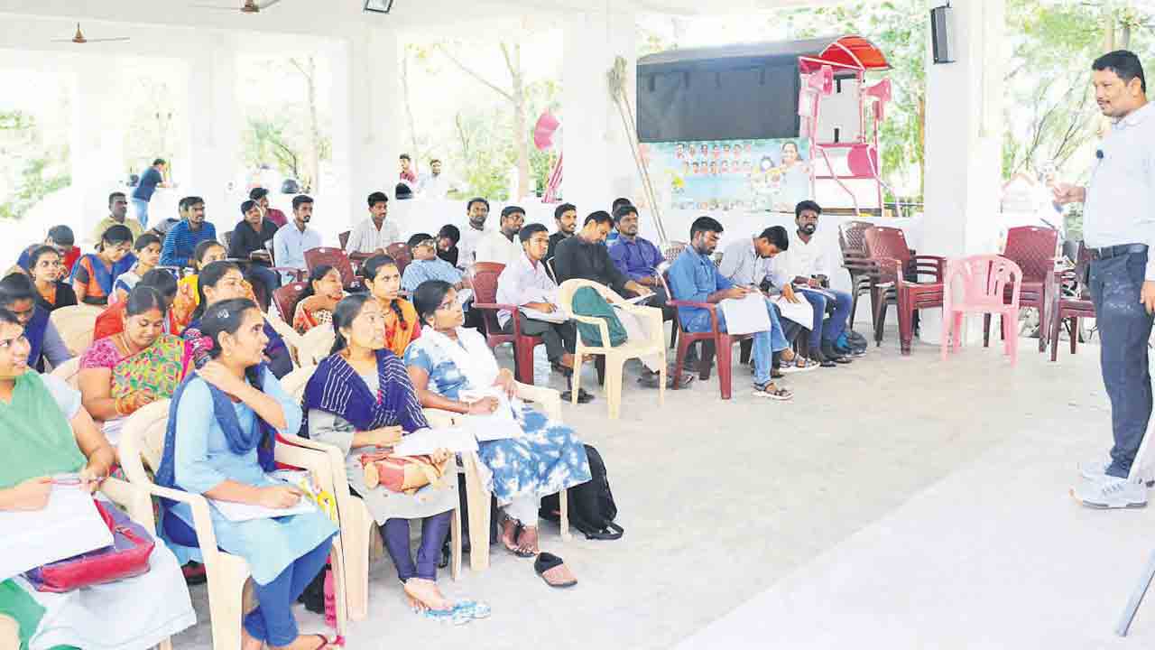 కొలువుల కార్ఖానా బీసీ స్టడీ సర్కిల్‌