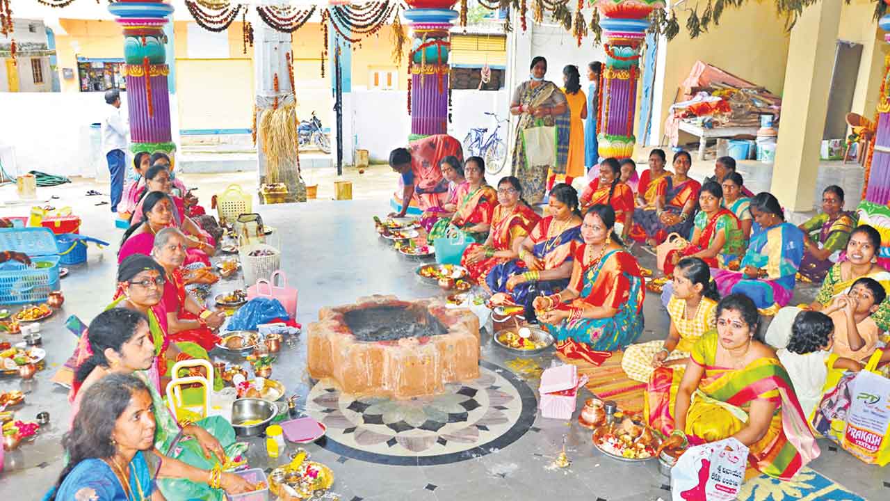 వరాల తల్లి.. వరలక్ష్మి