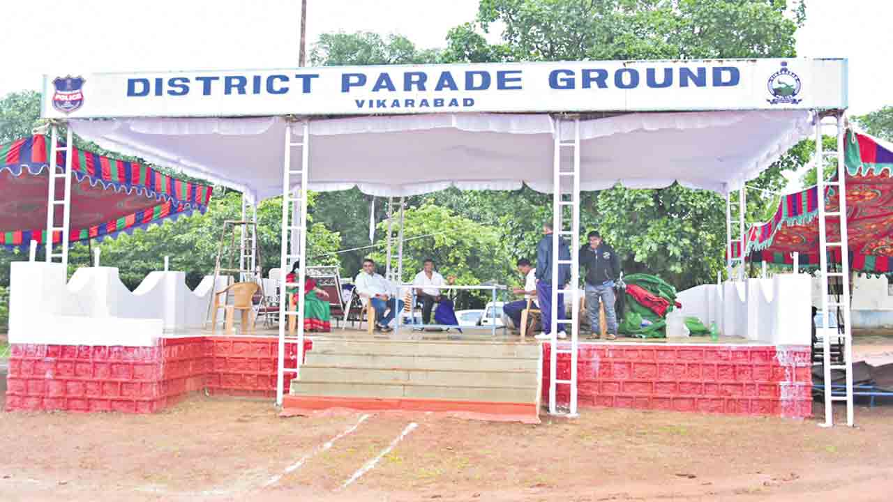 పంద్రాగస్టు వేడుకలకు సర్వం సిద్ధం