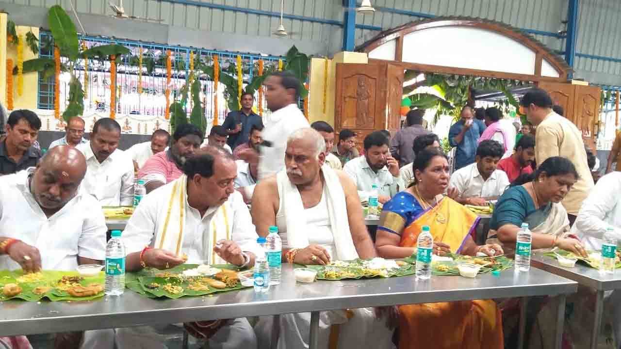 నిత్యాన్నదానం ఎంతో గొప్పది