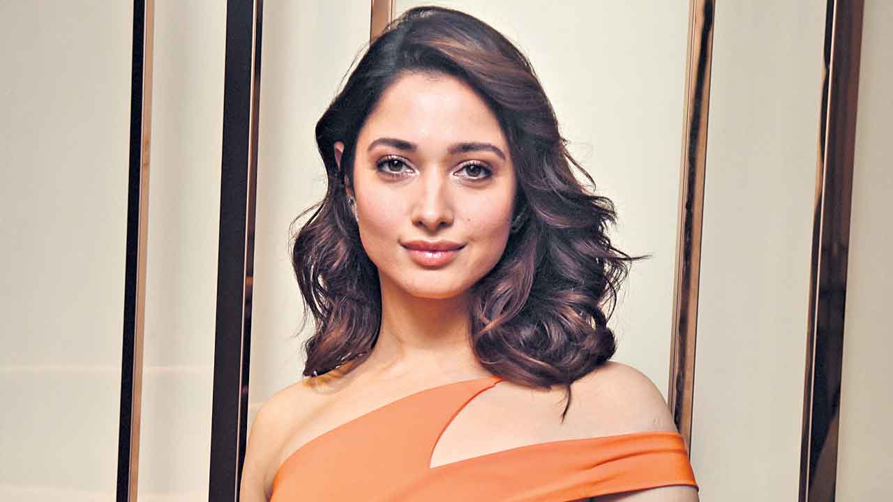 మలయాళంలో అరంగేట్రం