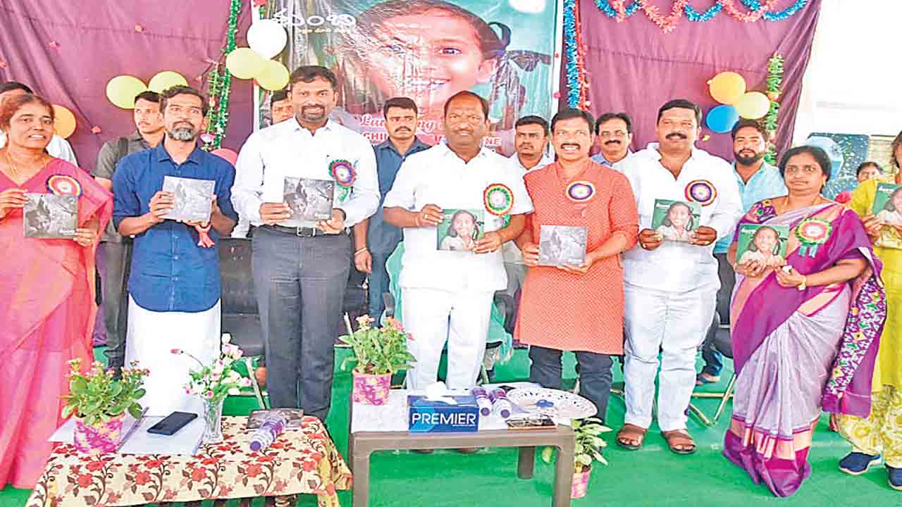 గురుకులాల్లో విద్యార్థులు.. అనర్గళంగా ఇంగ్లిష్‌ మాట్లాడుతున్నారు