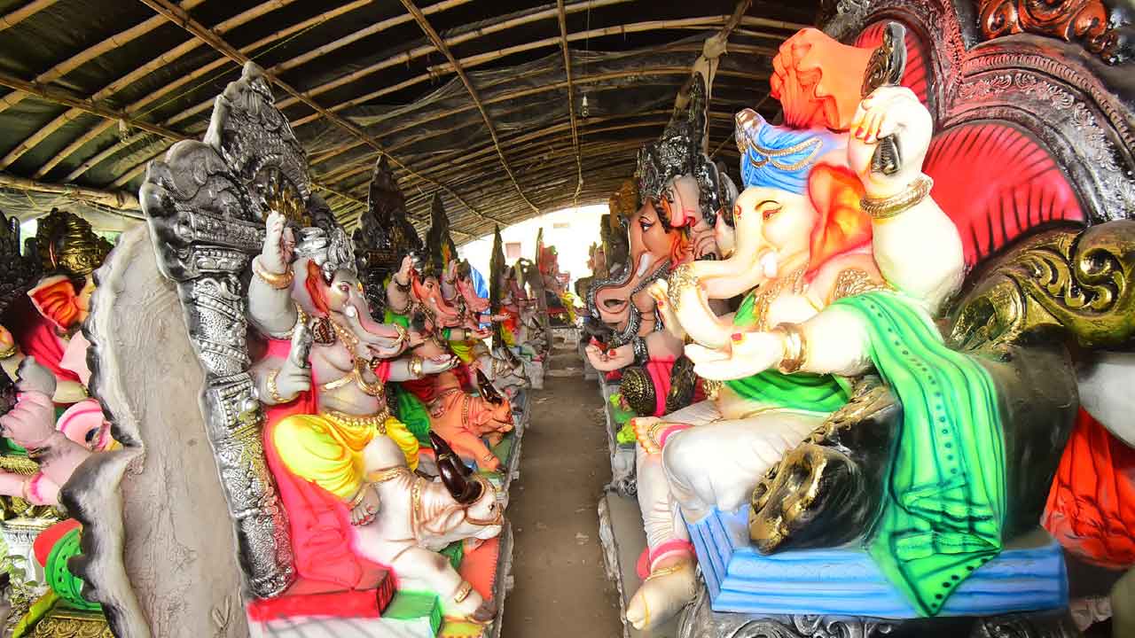 గణపతి నవరాత్రోత్సవాలకు సర్వం సిద్ధం