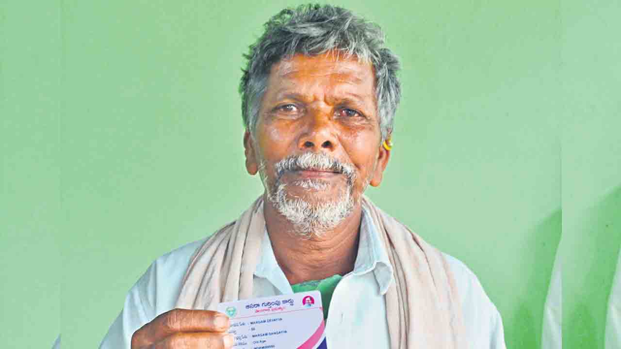 ఇంటింటా సంక్షేమమే సర్కారు లక్ష్యం