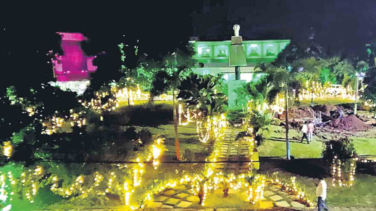 నేడే జెండా పండుగా..