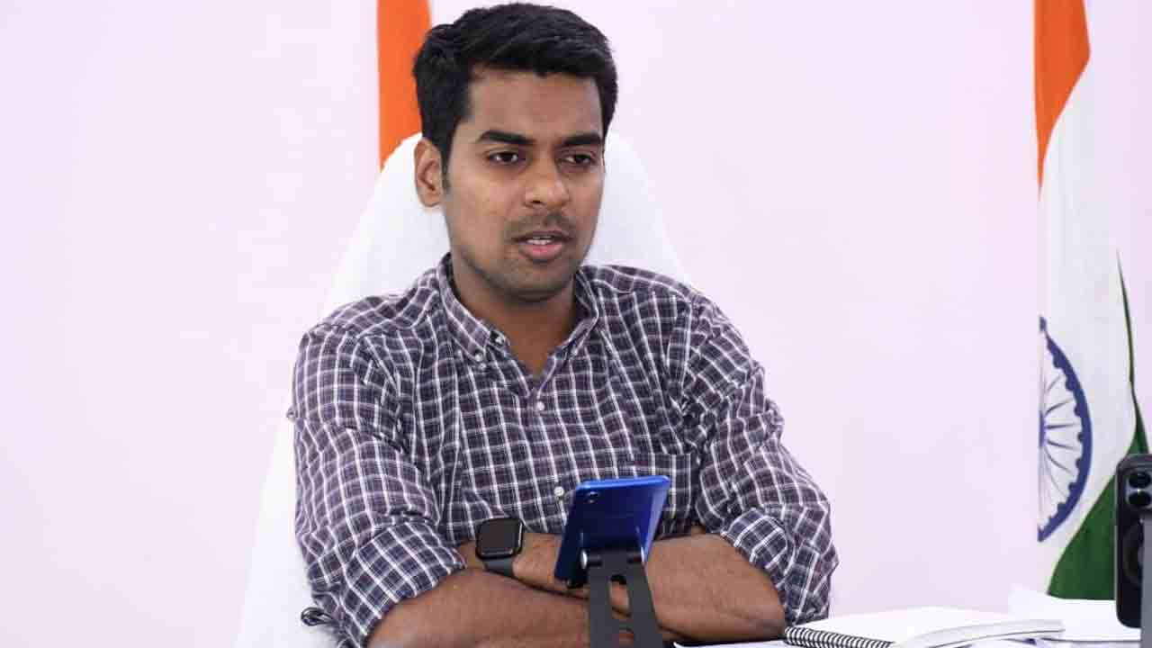 వజ్రోత్సవాల ముగింపు వేడుకకు తరలివెళ్లాలి