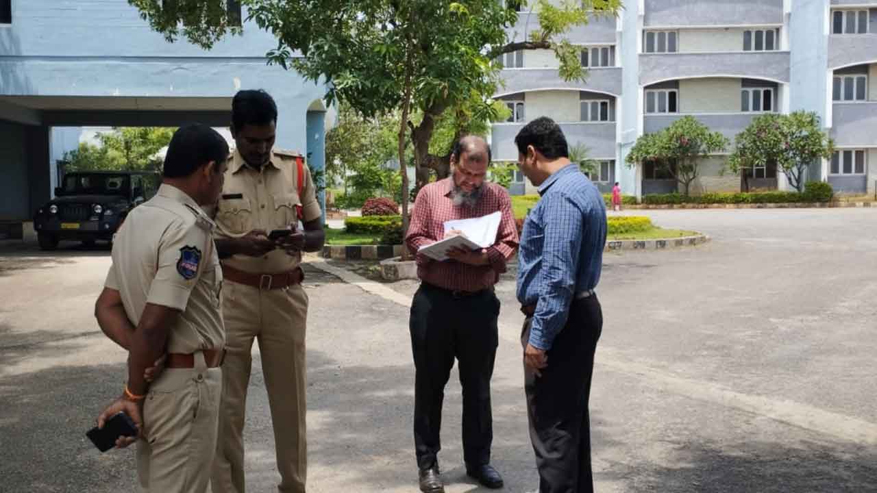 నేడే కానిస్టేబుల్‌ ప్రిలిమినరీ ఎగ్జామ్‌